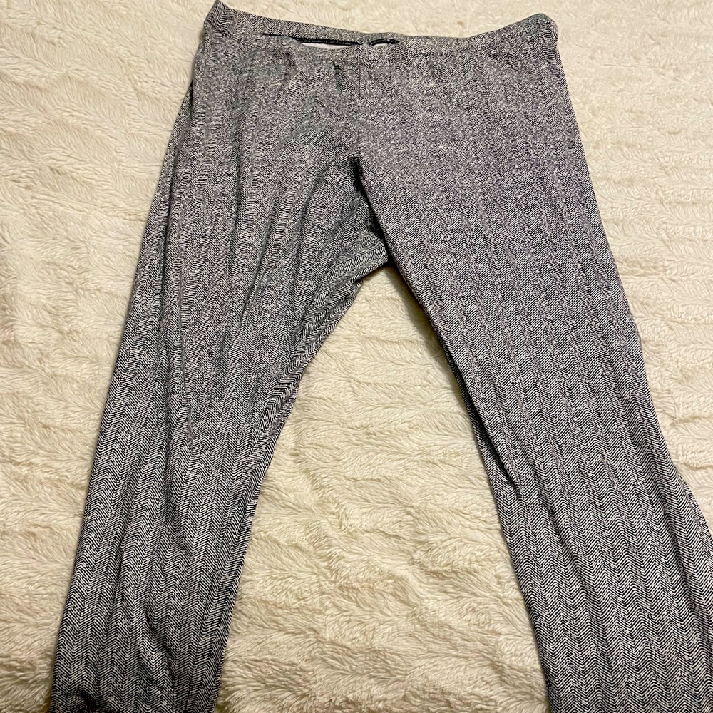 Black n white leggings
